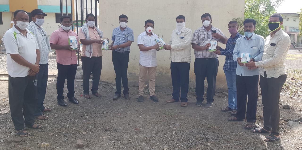 शहर विकास आघाडीतर्फे ‘इन्फ्रारेड थर्मामीटरचे वितरण’; नागरीकांचा ताप मोजणे होणार शक्य