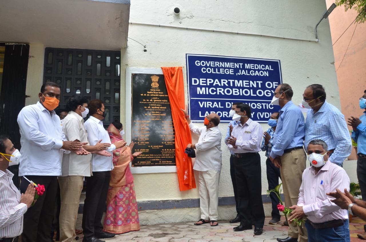 प्रत्येक गावांत कोरोना दक्षता समिती नेमण्याचा पालकमंत्र्यांचा मानस