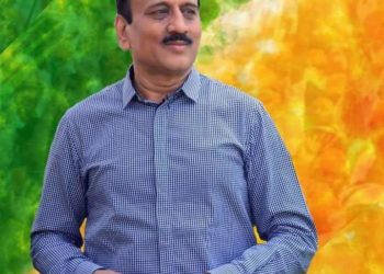 एकनाथ खडसे यांच्या सोबत कुणीही जाणार नाही – गिरीश महाजन