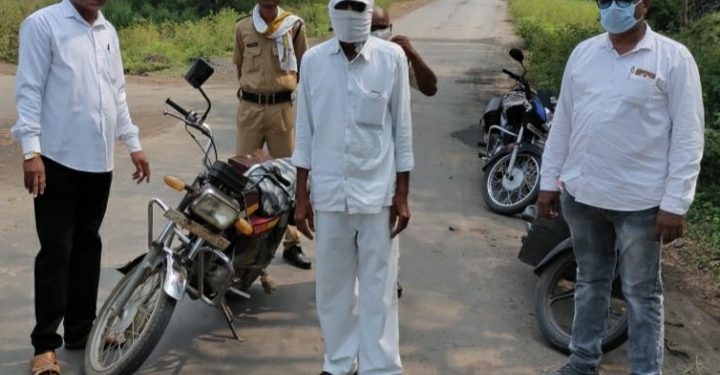 तांदळी रस्त्यावर सट्टा खेळविणाऱ्यास पोलिसांनी केली अटक,२१ हजार रुपयांचा मुद्देमाल जप्त