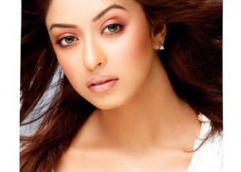 अभिनेत्री पायल घोष ने का मानले रामदास आठवलेंचे आभार