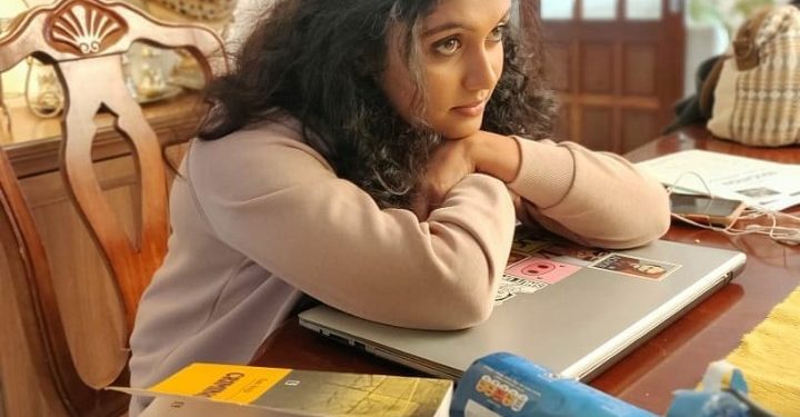 आर्ची अर्थात रिंकू राजगुरू आगामी चित्रपटाच्या शूट साठी लंडन मध्ये