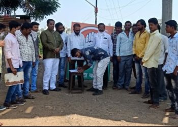 काँग्रेसची स्वाक्षरी मोहीम शहरात जोरात:   निरीक्षक मुगदिया यांनी घेतला आढावा 