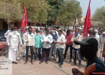 फास्ट ट्रॅक न्यायालयात खटला चालवा आरोपींना फाशी द्या