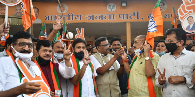 भाजपा प्रदेश कार्यालयात जल्लोष…