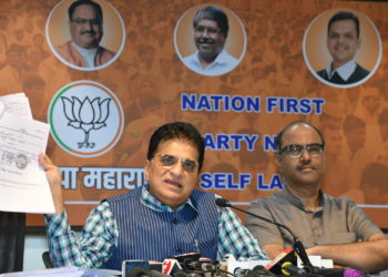 भाजपा नेते डॉ. किरीट सोमैया यांचा ठाकरे कुटुंबावर ‘हल्लाबोल’