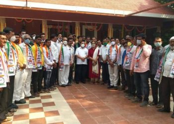 रावेर तालुक्यातील भाजपा कार्यकर्त्यांसह सहकार क्षेत्रातील कार्यकर्त्यांचा एकनाथ खडसेंच्या उपस्थितीत राष्ट्रवादी पक्षात प्रवेश