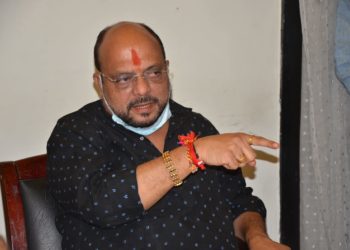 उद्योजकांचे प्रश्न सोडविण्यास प्राधान्य द्यावे  – पालकमंत्री ना. गुलाबराव पाटील यांचे निर्देश