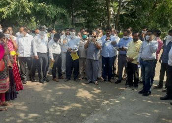 राज्य सरकारी कर्मचारी मध्यवर्ती संघटनेच्या जिल्हा शाखेतर्फे एकदिवसीय संप