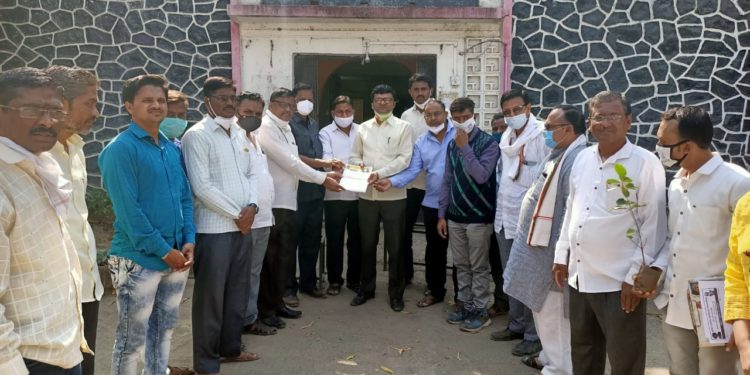 समता परिषद व ओबीसी समाज संघटनेच्या वतीने तहसीलदार व प्रांताधिकारी यांना निवेदन