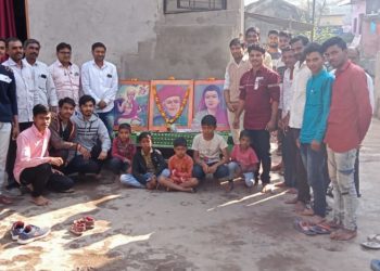 विवरे येथे महात्मा फुले पुण्यतिथी निमित्त अभिवादन