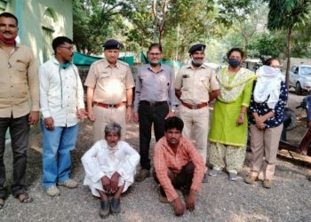 रानडुक्कराची शिकार करणारे दोन्ही आरोपींना वनविभागाने केले जेरबंद