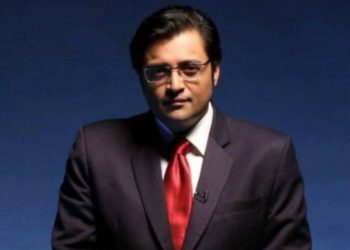 अर्णब गोस्वामी यांच्या अटकेमागचं हे आहे कारण…