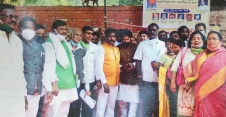 कैकाडी समाज संघर्ष समिती महाराष्ट्र राज्य वतीने दिल्ली येथे धरणे आंदोलन ; मानवाधिकार पार्टीचा पाठिंबा दिला