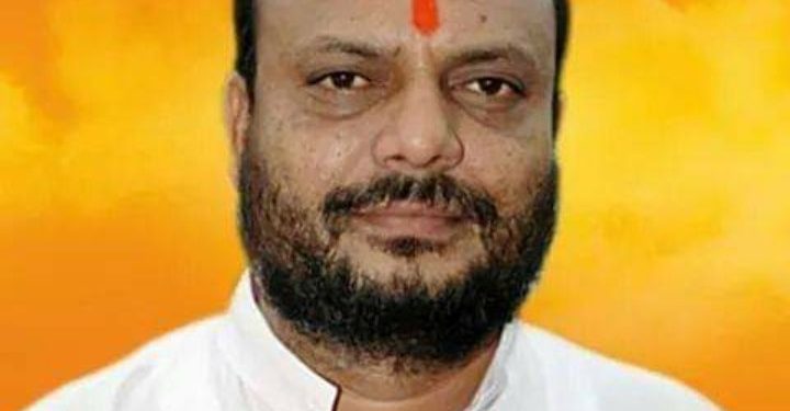 धरण क्षेत्रात दूषित सांडपाणी सोडणाऱ्या कारखान्यांवर होणार कडक कारवाई