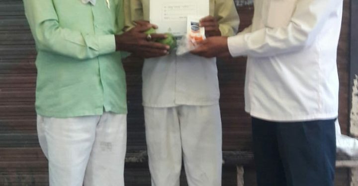 उपेक्षित कलावंताचे लोकवर्गणीतून केली शस्त्रक्रिया