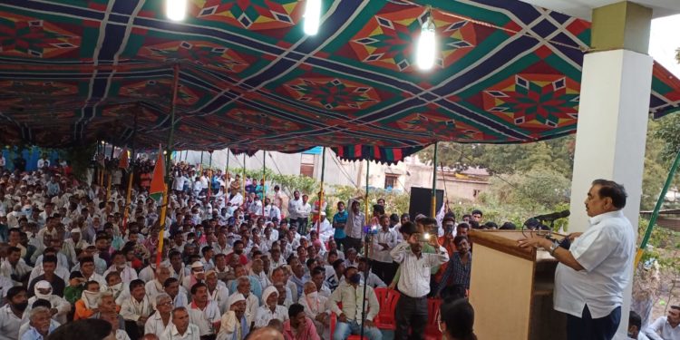 कुऱ्हा काकोडसह परिसरातील शेकडो भाजपा पदाधिकारी कार्यकर्त्यांचा राष्ट्रवादीत प्रवेश