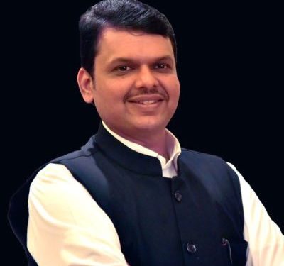 पारोळा युवती सामूहिक बलात्कार प्रकरण ; फडणवीस म्हणाले प्रकरण गंभीर… उपाययोजना नाहीच…