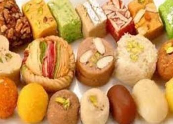 दिवाळीत तयार होणाऱ्या मिठाई सह खाद्यपदार्थावर “एक्सपायरी डेट” आवश्यक