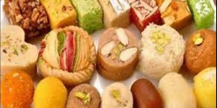 दिवाळीत तयार होणाऱ्या मिठाई सह खाद्यपदार्थावर “एक्सपायरी डेट” आवश्यक