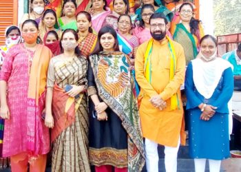 खा.रक्षाताई खडसेंवर पक्षांन दिली नव्यानं जबाबदारी; पाहिलांदाच नंदुरबारात घेतली बैठक