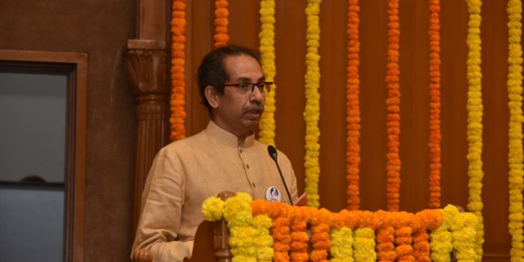 महाराष्ट्र घाबरला नाही.. घाबरणार नाही, जनतेच्या विश्वासाला तडा जाऊ देणार नाही – वर्षपूर्ती सोहळ्यात मुख्यमंत्री उद्धव ठाकरे यांची ग्वाही