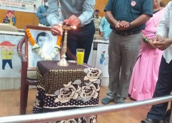 अंगणवाडी सेविका, मदतनीस यांचा कोरोना योध्दा पुरस्काराने सत्कार
