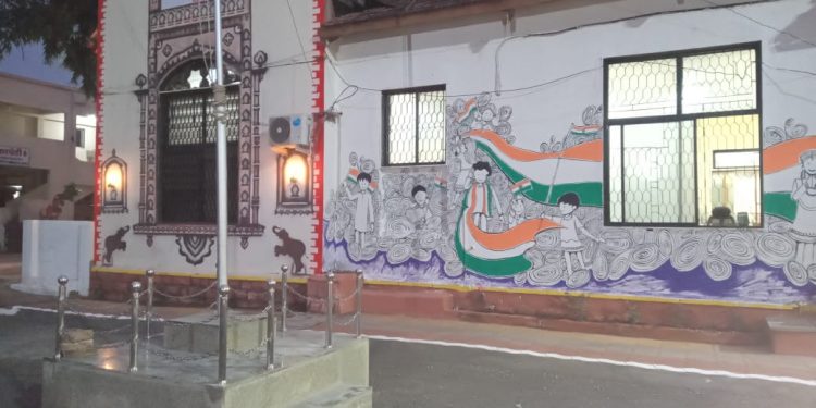 शासकीय वैद्यकीय महाविद्यालयाला मिळाले ‘स्टील रेलिंग’