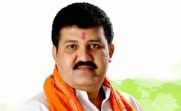 बहुचर्चीत ठरलेले पूजा चव्हाण आत्महत्या प्रकरण भोवलं