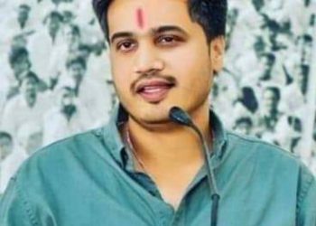 रोहित पवार म्हणाले ‘मी पुन्हा येईन’चे स्वप्न अजूनही जिवंत…