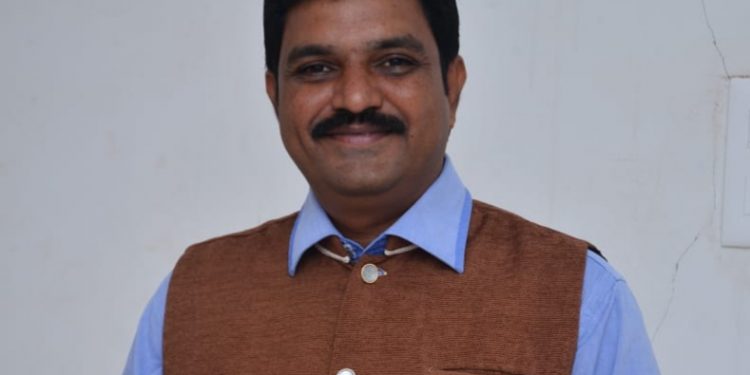 जिल्हा नियोजन समितीच्या सदस्यपदी यावल पंचायत समितीचे गटनेते शेखर पाटील यांची निवड