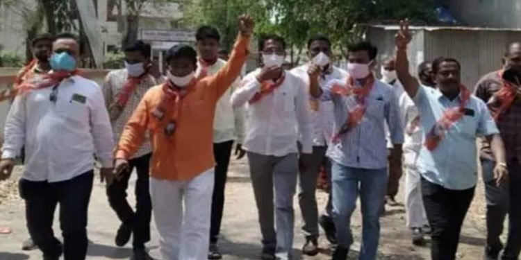 रावेरात भाजपा चे आघाडी सरकारचे गृहमंत्री अनिल देशमुख विरोधात आंदोलन