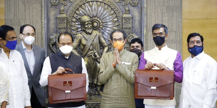 आज सादर झालेल्या राज्याच्या अर्थसंकल्प…