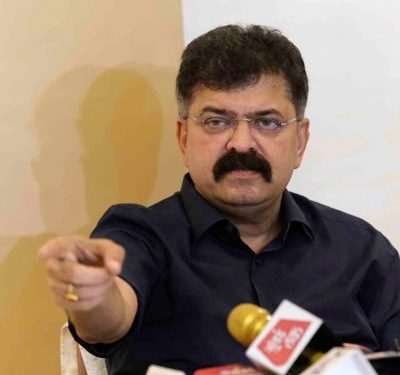 भाजपच्या टिकेनंतर मंत्री जितेंद्र आव्हाड यांनी खडसेंच्या जमीन व्यवहारासंबंधी नेमलेल्या झोटिंग कमिटीचे पत्रचं केलं ट्विट