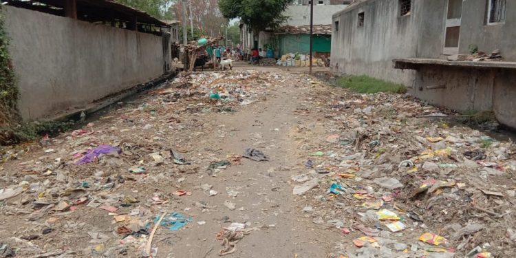 खिर्डी बु ग्रामपंचायतीचे स्वच्छतेकडे दुर्लक्ष – शे.असलम शे.नजीर