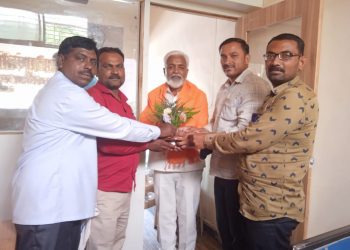 पाडवा नववर्षानिमित्त शिवसेनेचे नवनिर्वाचित प्रशासकीय संचालक यांचा सत्कार