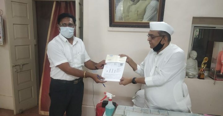 शासनाच्या महा कृषी ऊर्जा अभियानात स्वतः आमदार शिरीषदादा चौधरींनी सहभाग घेत 95 हजारांच्या वीजबिलांचा केला भरणा