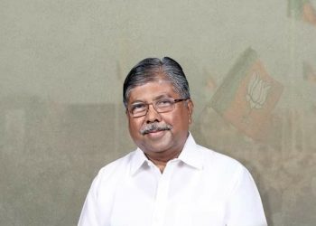 ‘रेमडेसीवर’ वरून वातावरण तापलं ; भाजपा प्रदेशाध्यक्ष चंद्रकांत पाटील यांचा नवाब मलिक यांना इशारा