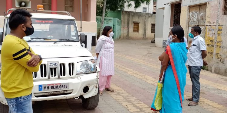 माझे कुटुंब – माझी जबाबदारी’ मोहीमेला नागरिकांचा उत्तम प्रतिसाद तहसिलदार -उषाराणी देवगुणे