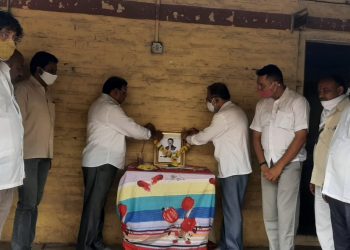 यावल येथे काँग्रेस पक्षाच्या वतीने राज्यसभेतील लोकप्रिय खासदार स्व. राजीव सातव यांना भावपुर्ण श्रद्धांजली
