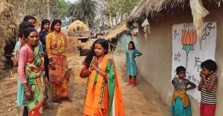 झोपडीत राहणारी मजदूर महिला झाली आमदार…सोशल मीडियात तुफान चर्चेत…