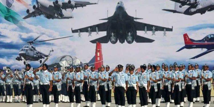 नोकरीची सुवर्णसंधी : भारतीय हवाई दलात विविध रिक्त पदांच्या 334 जागांसाठी भरती