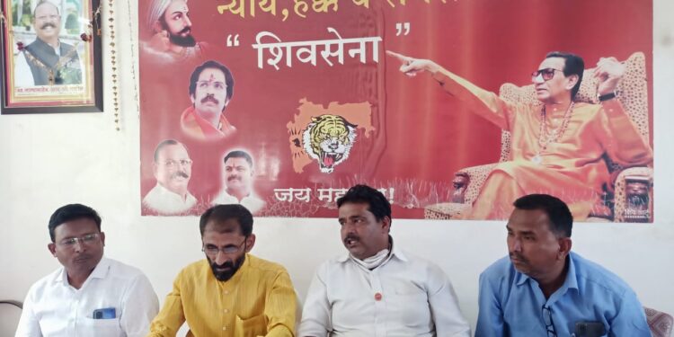 अमोल शिंदेंनी पराभवाच्या धक्क्यातून सावरून बालीशपणा सोडावा आणि तालुक्याच्या विकास कामासाठी जनतेच्या प्रश्नावर लोकआंदोलन करावीत – ऍड.अभय पाटील