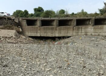 पुनखेडा येथील भोकर नदीवरील पुल न्यायाच्या प्रतीक्षेत