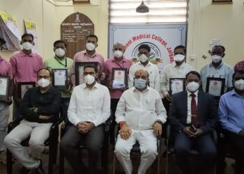 स्वच्छतेमुळे ” शावैम” चा जागतिक सन्मान झाल्याने आनंद – पालकमंत्री सुशोभीकरणात योगदान देणाऱ्या कलाकार, कर्मचाऱ्यांचा झाला सन्मान