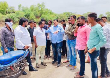 पातोंडी-पुनखेडा येथील पुलाच्या कामाला येत्या तीन दिवसात सुरवात न केल्यास शेतकरी ग्रामस्थासह उपोषणास बसण्याचा इशारा-अनिल चौधरी