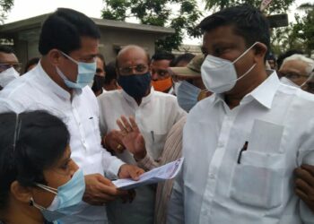 कनिष्ठ महाविद्यालयीन प्राध्यापकांचे वेतन राष्ट्रीयकृत बँकेतून सीएमपी प्रणालीद्वारे  व्हावे यासाठी काँग्रेस प्रदेशाध्यक्ष श्री नाना पटोले यांना –     प्रा शैलेश राणे यांचे  साकडे