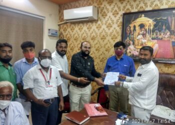 खासगी शाळेच्या मनमानी “फी” पासून सर्वसामान्य पालकांना दिलासा मिळावा; महाराष्ट्र स्टुडंन्ट्स युनियन चे शिक्षण सभापती व शिक्षणाधिकारी यांना निवेदन