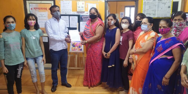 भारतीय मानवाधिकार परिषदेचे मुख्याधिकाऱ्यांना अनोखे निवेदन , शहरात इंटरनेट व वाय फाय सुविधा मिळण्याची मागणी