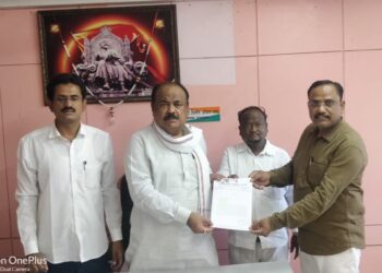 पाचोरा येथील सामाजिक कार्यकर्ते ए.बी अहिरे सर यांची राष्ट्रवादी काँग्रेस पार्टीच्या जिल्हा उपाध्यक्षपदी निवड करण्यात आली